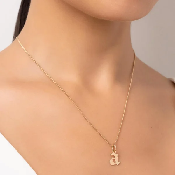 PINGENTE LETRA GÓTICA BANHADA A OURO 18K-LETRA A - TAM.ÚNICO - Image 2