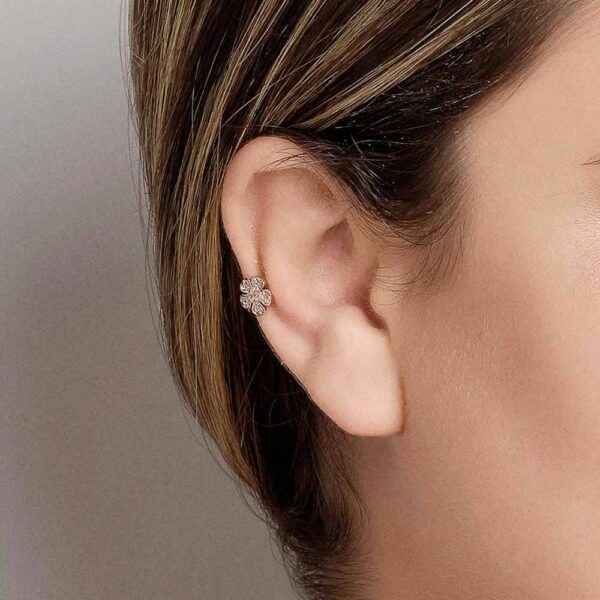 BRINCO PIECING DE PRESSÃO FLOR BANHADO A OURO 18K COM ZIRCÔNIAS - TAM.ÚNICO - Imagem 2